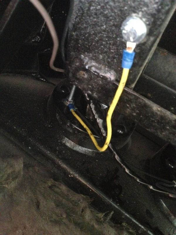 Please help diagnose rear brake light/turn signal problem